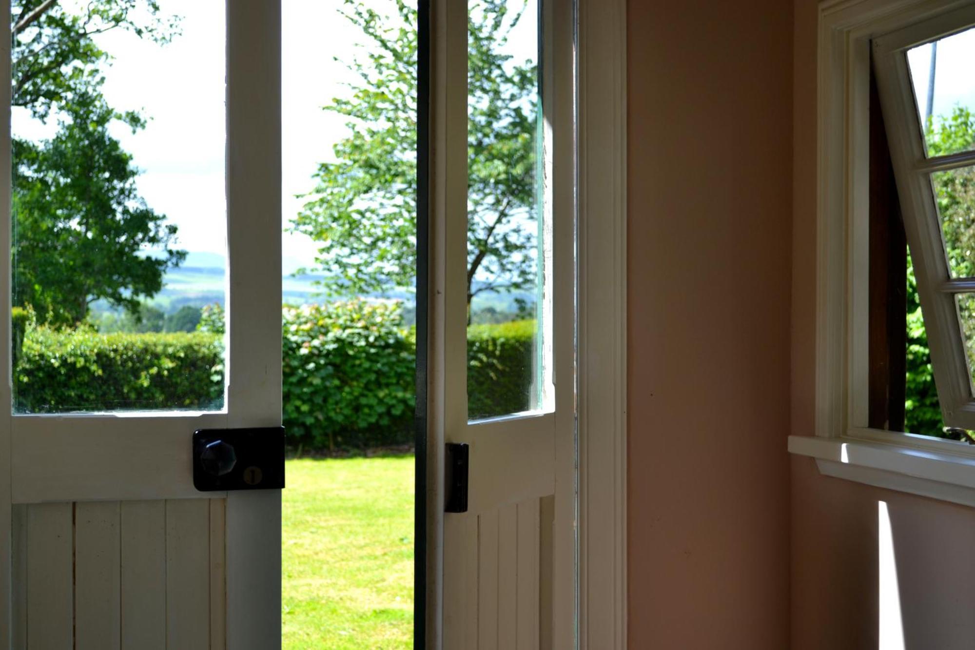 Cardross Holiday Cottages Arnprior Dış mekan fotoğraf
