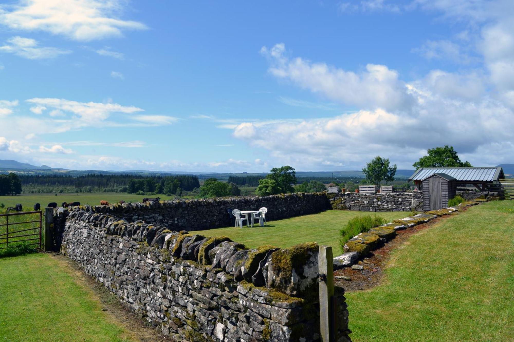 Cardross Holiday Cottages Arnprior Dış mekan fotoğraf